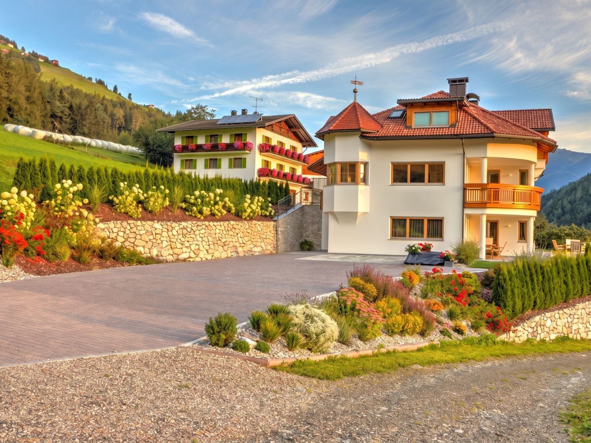 Virtual Tour